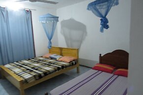 Thisara Guest Hotel Rooms