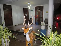 Thisara Guest Hotel Rooms