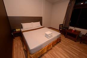 Min Nandar Garden Hotel