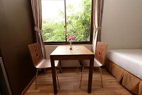 Min Nandar Garden Hotel