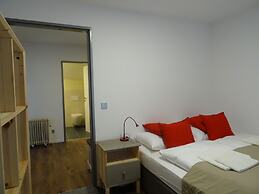 OMYXL Apartment