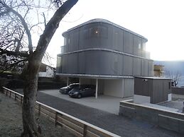 OMYXL Apartment