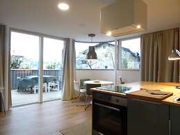 OMYXL Apartment