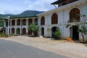 River View Wathsala Inn