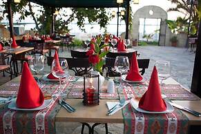 Iz Flower Side Beach Hotel - All Inclusive