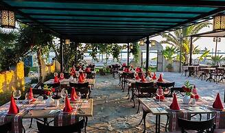 Iz Flower Side Beach Hotel - All Inclusive