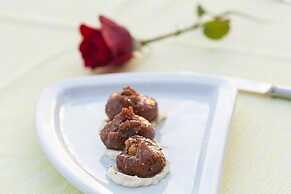 Iz Flower Side Beach Hotel - All Inclusive