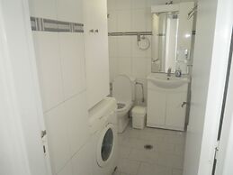 Blue and White Studios & Apartments