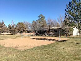 Rainbow's End Resort on Rainbow Lake