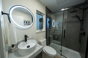 The Francis Boutique Inn