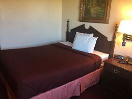 Derby Inn & Suites