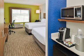 Holiday Inn Express & Suites Chadron by IHG