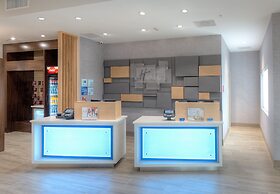 Holiday Inn Express & Suites Fort Mill by IHG