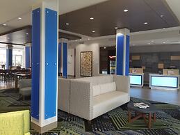 Holiday Inn Express & Suites Fort Mill by IHG