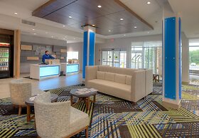 Holiday Inn Express & Suites Fort Mill by IHG