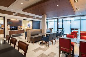 Holiday Inn Express & Suites Camas - Vancouver, an IHG Hotel