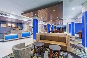 Holiday Inn Express & Suites Chanute by IHG