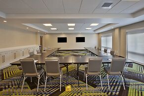 Holiday Inn Express & Suites South Hill by IHG