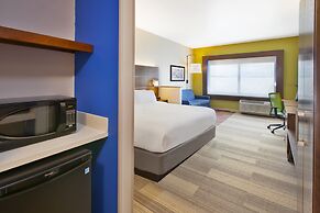 Holiday Inn Express & Suites South Hill by IHG