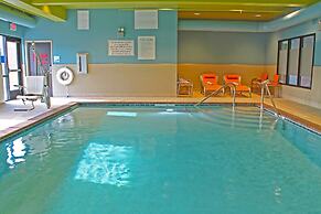 Holiday Inn Express & Suites St. Louis South - I-55 by IHG