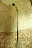 EA Apartelle - Metro Vigan - Hostel