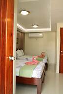 EA Apartelle - Metro Vigan - Hostel