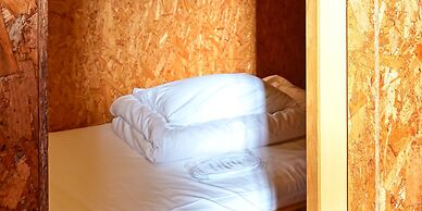 Kawaramachi Dormitory - Hostel