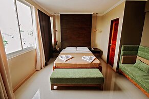 Hotel Lapira
