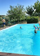 Angelucci Agriturismo con Camere e Agri Camping