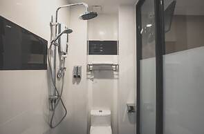 V3 Hotel & Residence Seri Alam