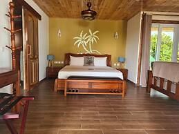 La Digue Luxury Beach Bungalow Spa & Gym