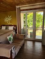 La Digue Luxury Beach Bungalow Spa & Gym