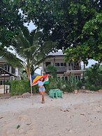 La Digue Luxury Beach Bungalow Spa & Gym