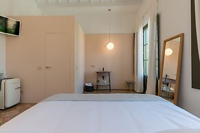 Sodium Hotel Boutique