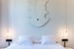 Sodium Hotel Boutique