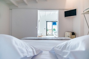 Sodium Hotel Boutique