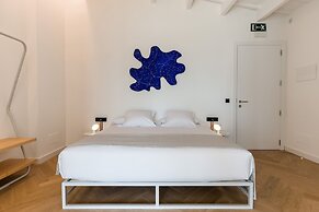 Sodium Hotel Boutique