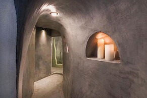 Saint George Exclusive