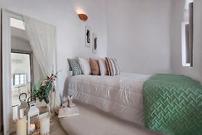 Saint George Exclusive