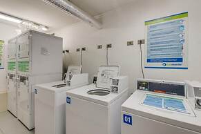 Altos Alameda apartments