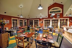 The Burleigh Falls Inn & Suites