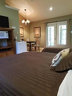 The Burleigh Falls Inn & Suites