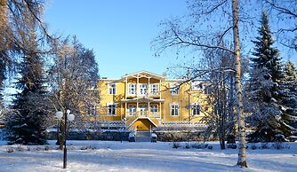 Karolineburg Manor House Hotel