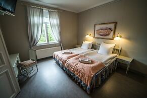 Karolineburg Manor House Hotel