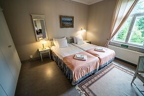 Karolineburg Manor House Hotel