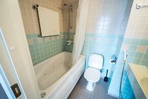 Karolineburg Manor House Hotel