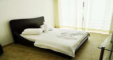 Hotel La Cascada Cristalina