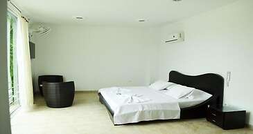 Hotel La Cascada Cristalina