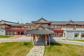 Hanok Hotel Youngsanjae