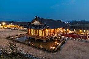 Hanok Hotel Youngsanjae